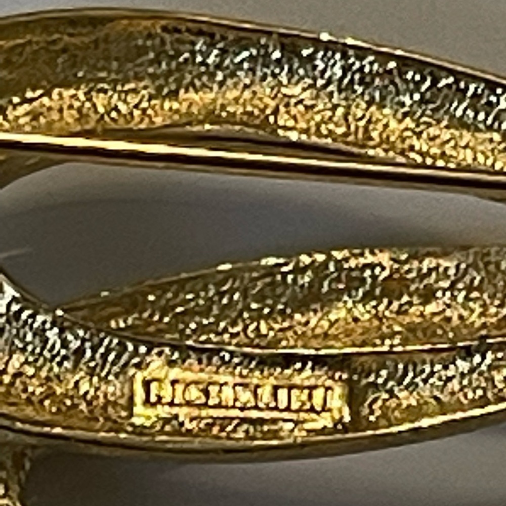 Signed Richelieu Pearl Brooch Pin - image 4